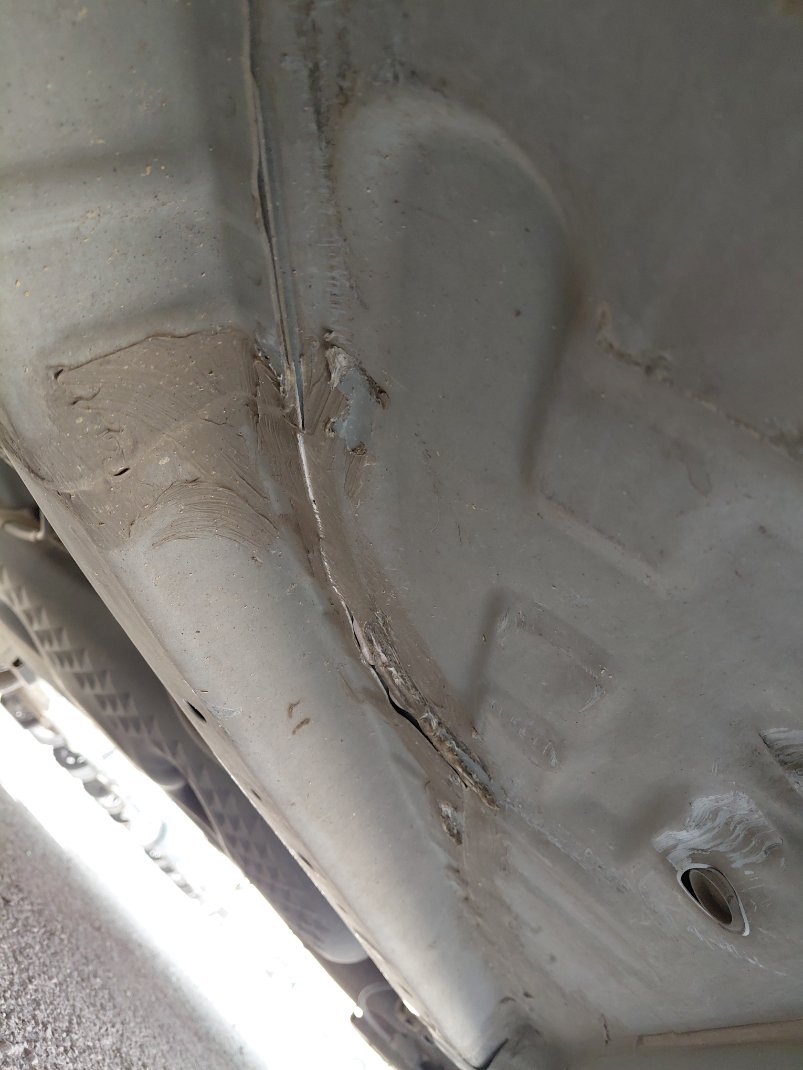 تويوتا يارس YX 2024 image