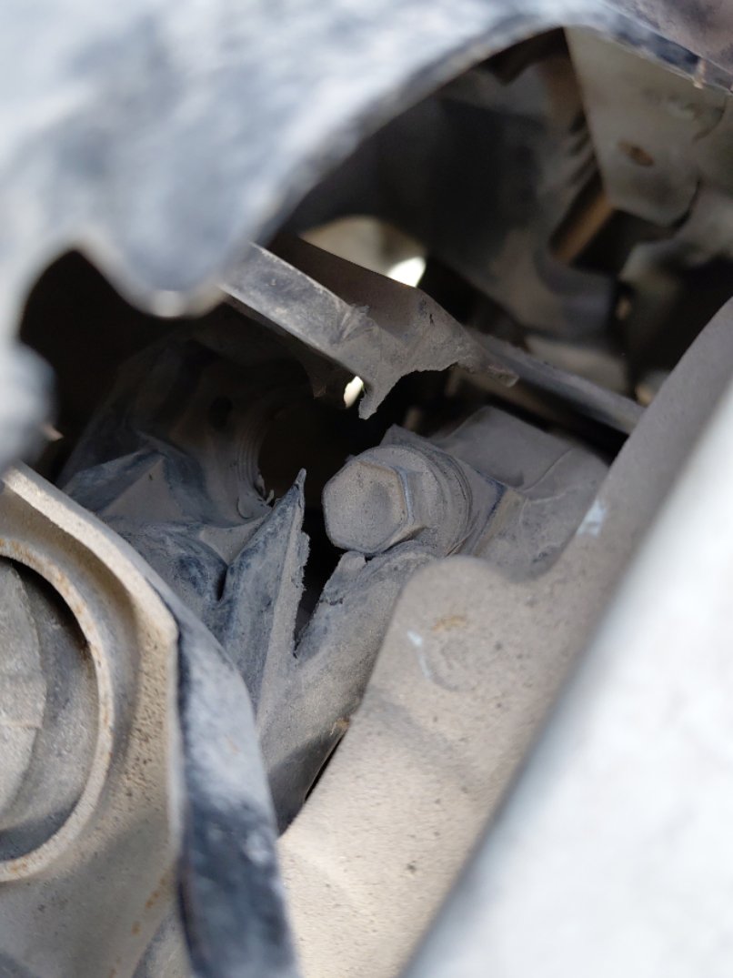 تويوتا راف فور اساسي رياضيه  2018 image