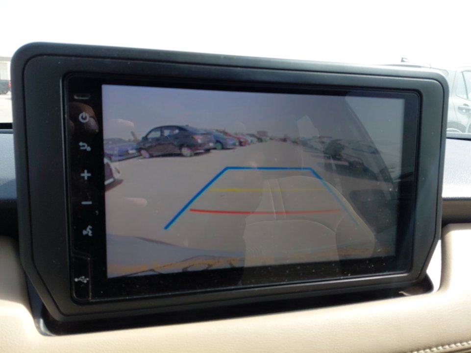 تويوتا يارس YX 2024 image