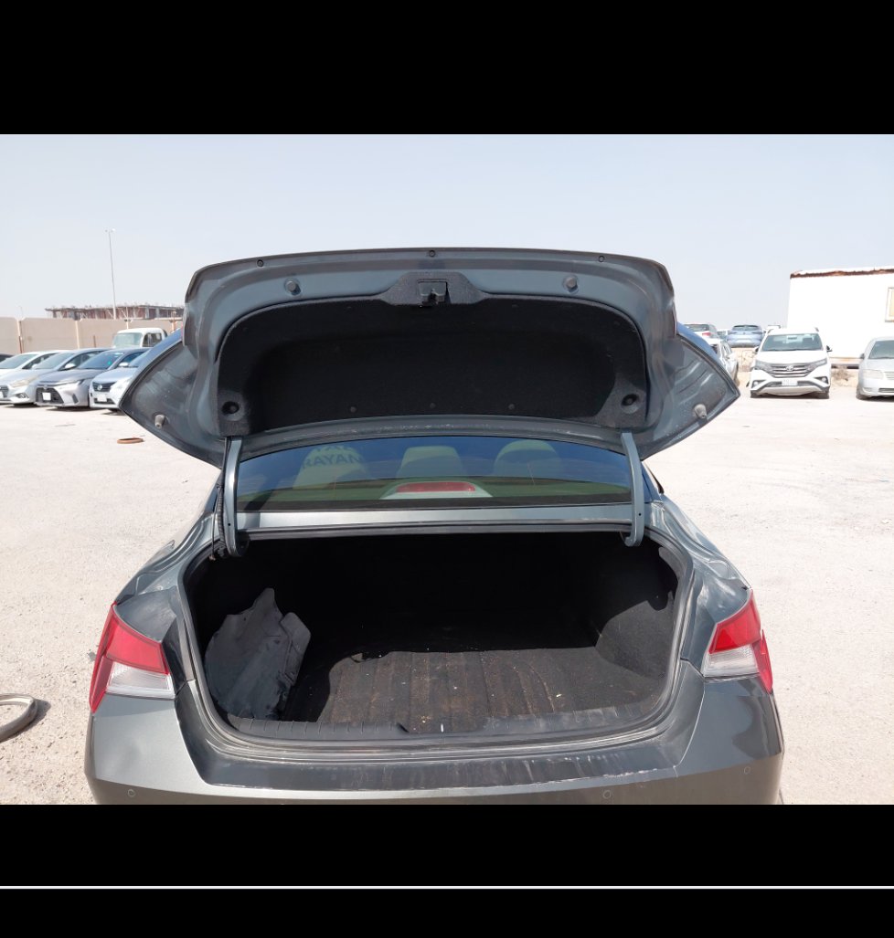 هيونداي إلنترا GL 2023 image