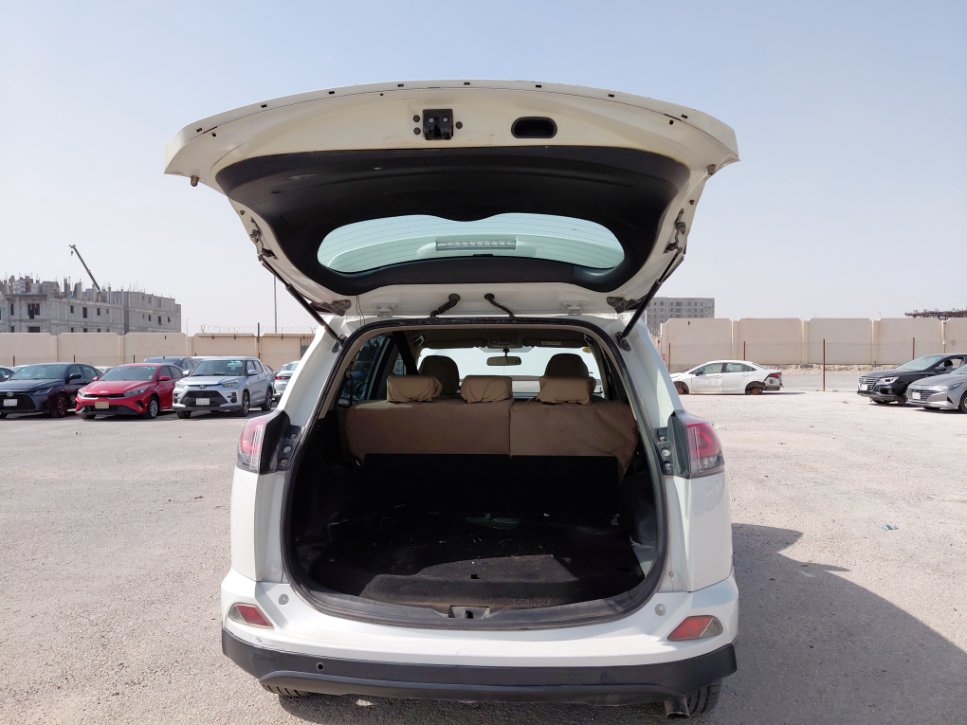 تويوتا راف فور اساسي رياضيه  2018 image