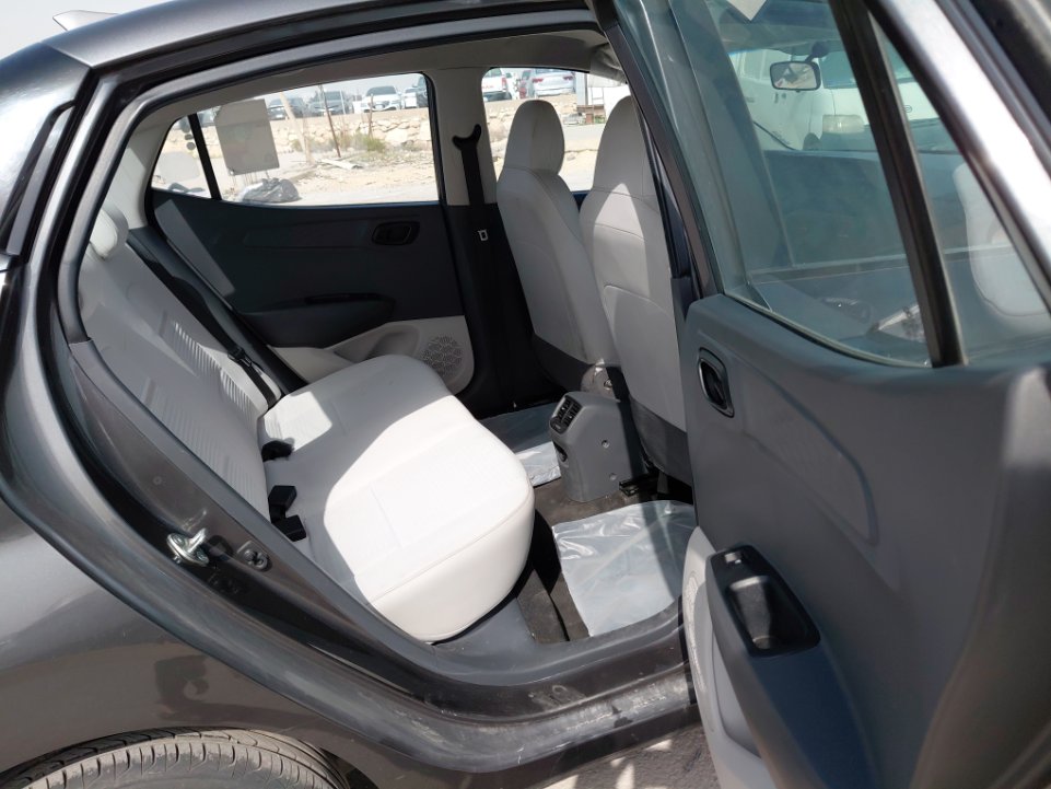 Hyundai GRAND i10 STD 2024 image