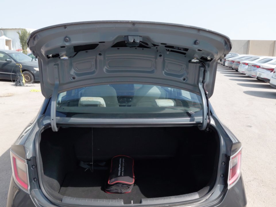 Hyundai GRAND i10 STD 2024 image