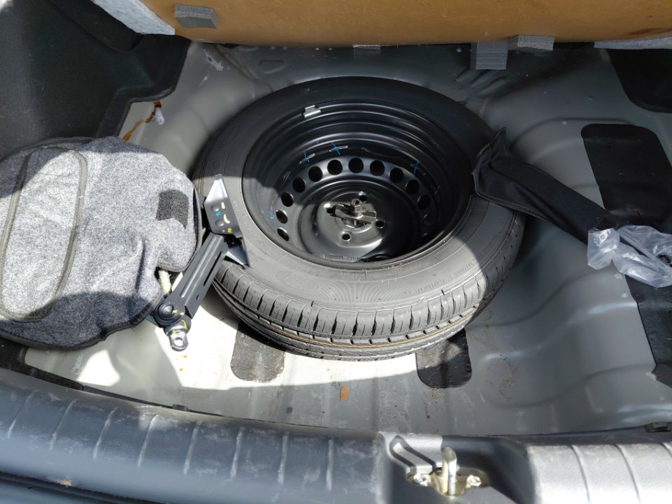 Hyundai GRAND i10 STD 2024 image