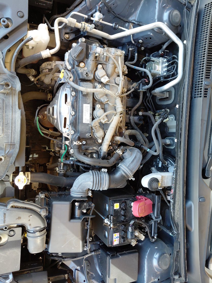 تويوتا يارس Y 2024 image