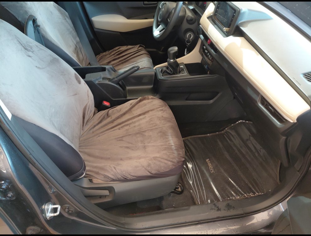 تويوتا يارس Y 2024 image