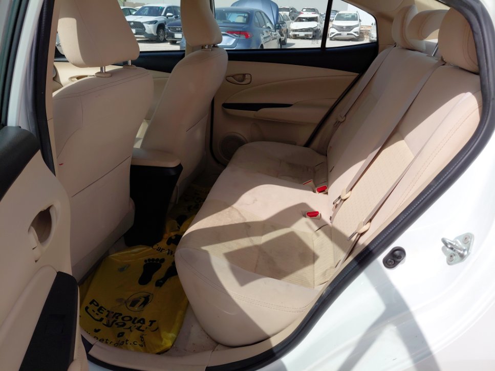 تويوتا يارس Y FLT  2020 image