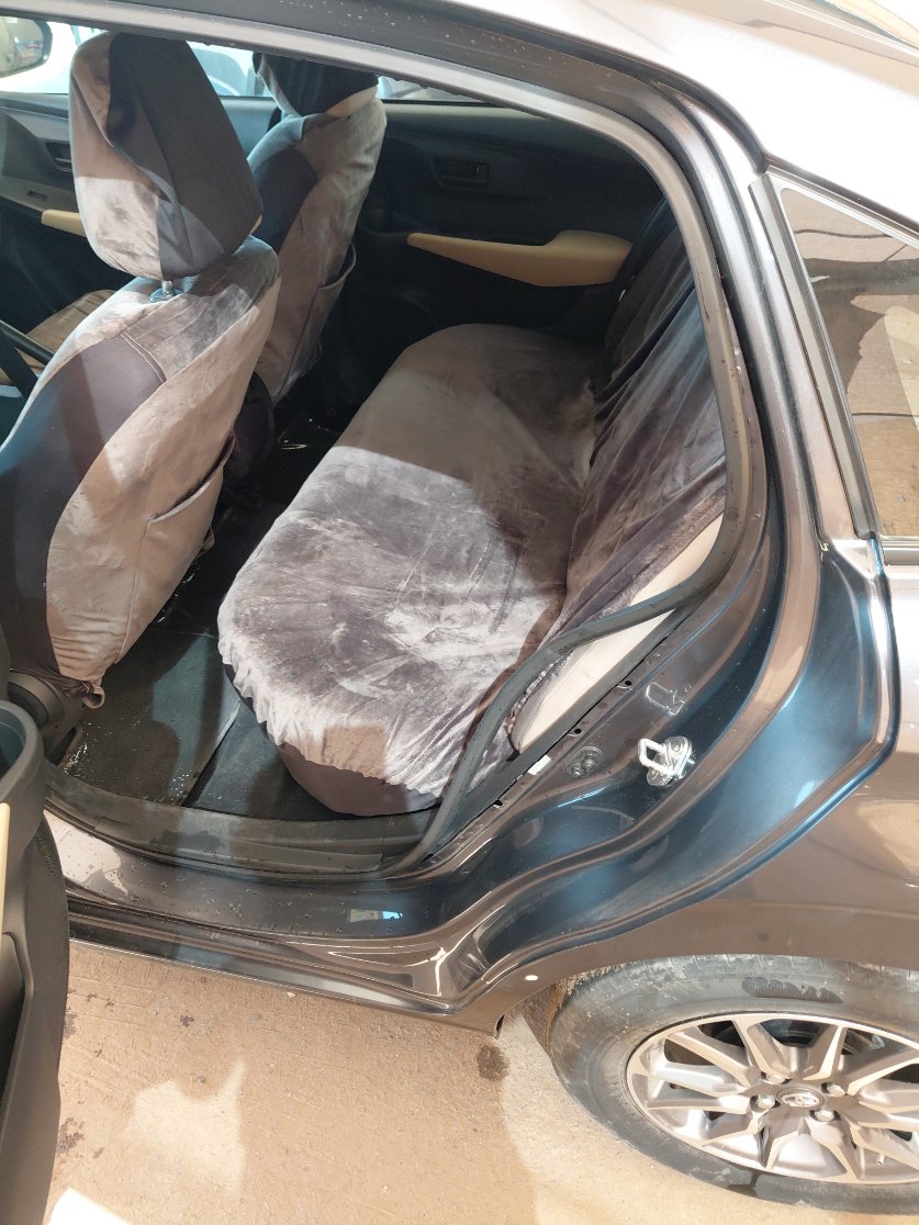 تويوتا يارس Y 2024 image