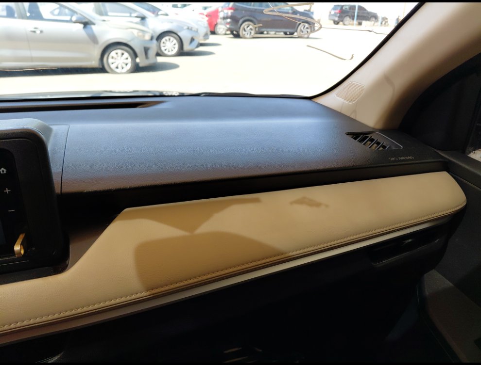 تويوتا يارس Y 2024 image