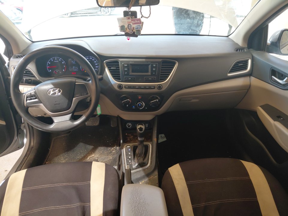 هيونداي أكسنت GL 2020 image