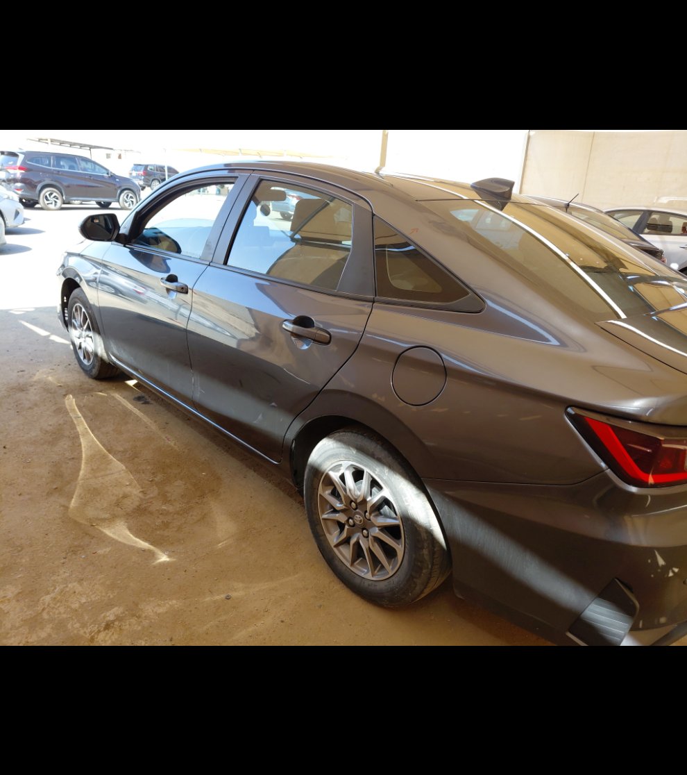 تويوتا يارس Y 2024 image