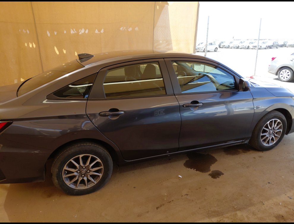 تويوتا يارس Y 2024 image