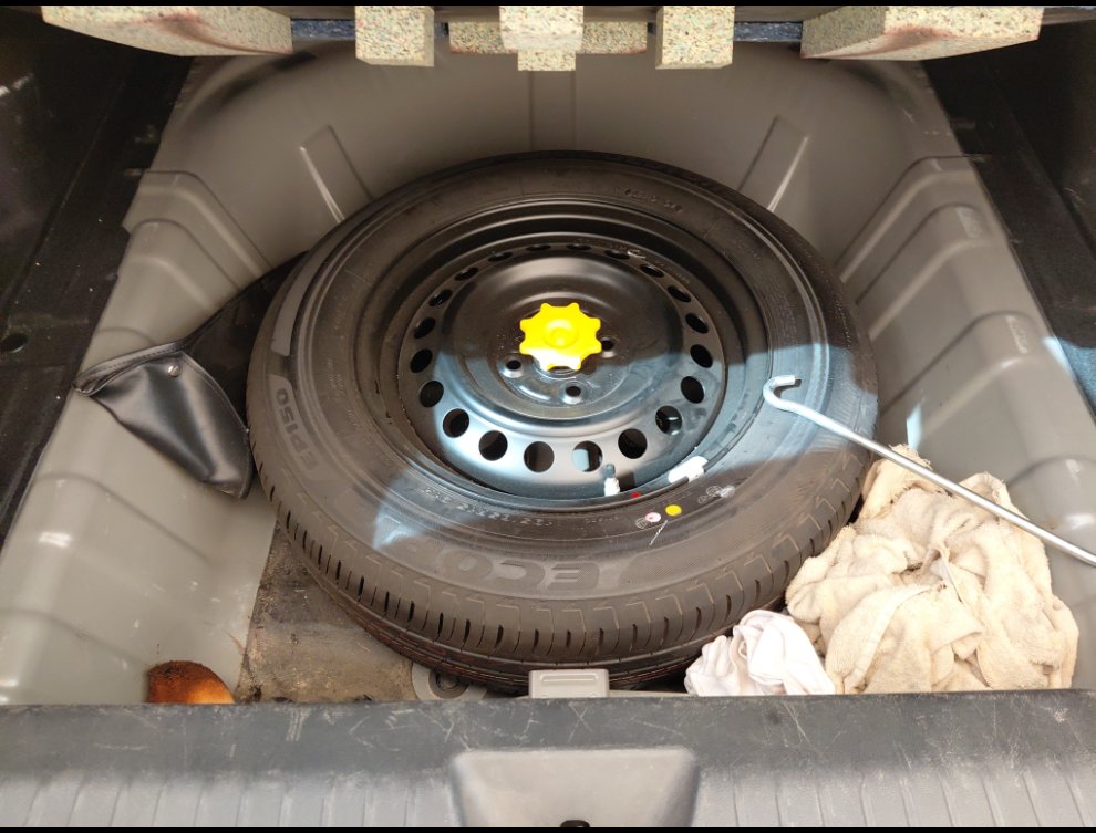 تويوتا يارس Y 2024 image