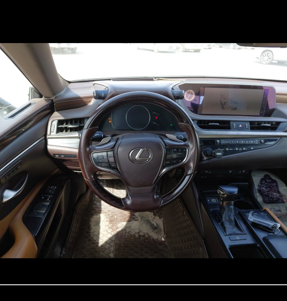 لكزس ES 350 FWD 2020 image