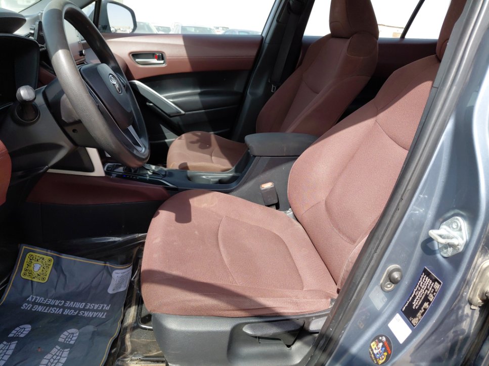 تويوتا كورولا كروس LE HEV - FWD - 2021 image