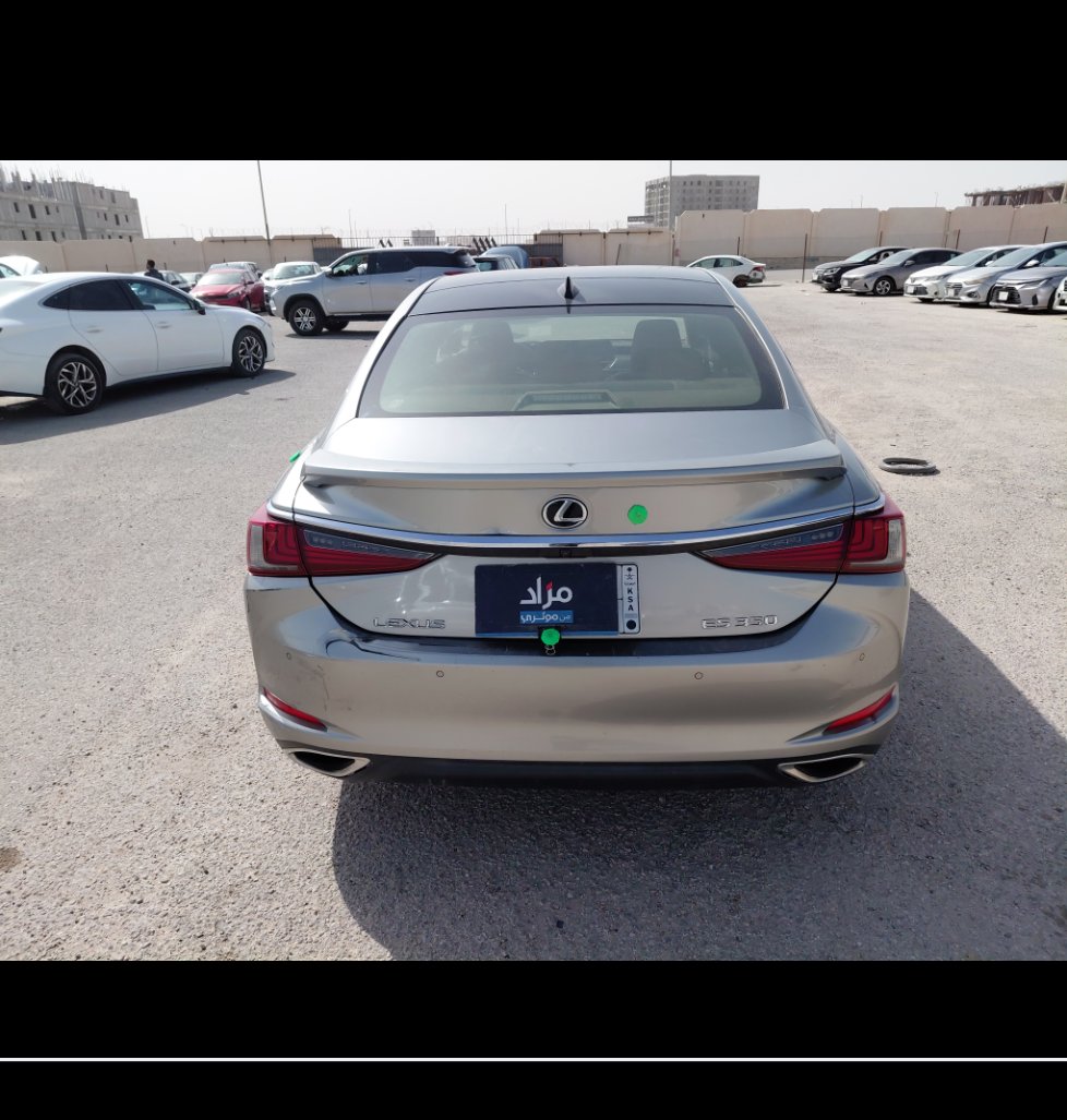 لكزس ES 350 FWD 2020 image