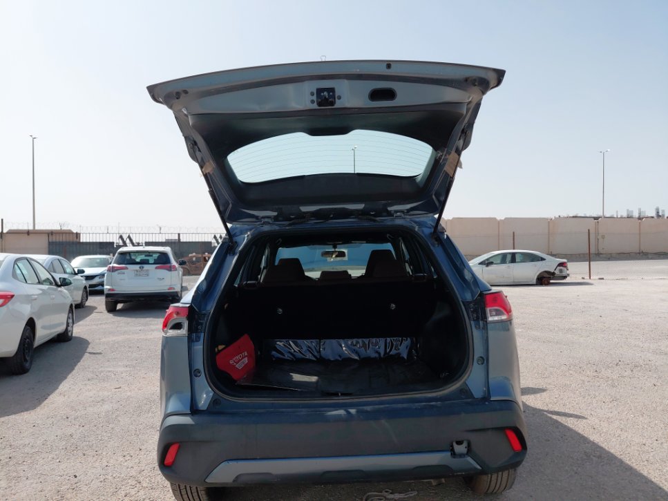 تويوتا كورولا كروس LE HEV - FWD - 2021 image