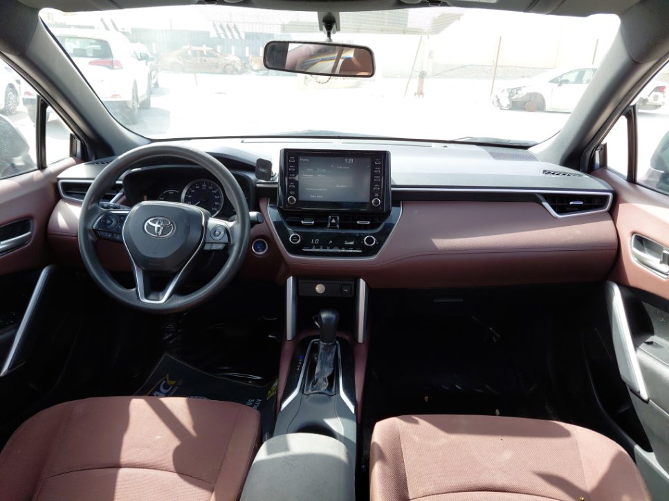 تويوتا كورولا كروس LE HEV - FWD - 2021 image