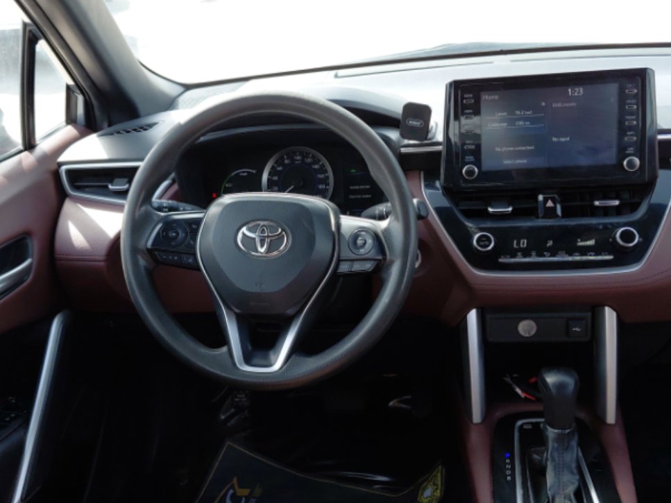 تويوتا كورولا كروس LE HEV - FWD - 2021 image