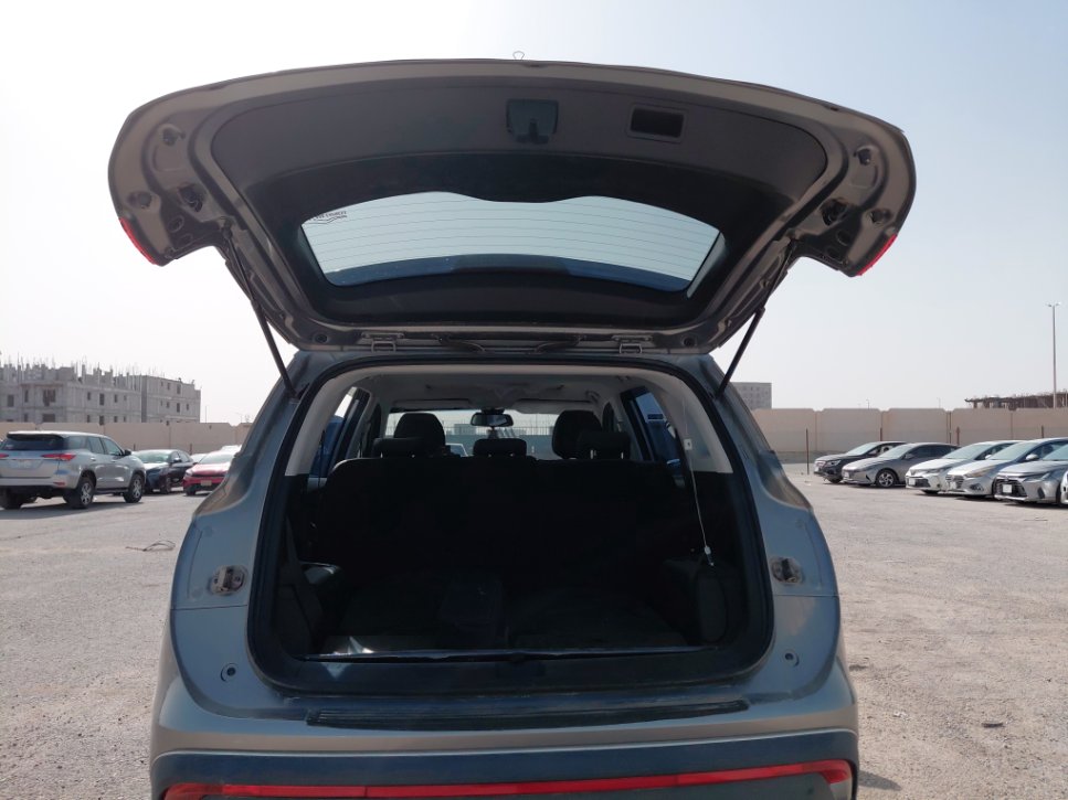 شفروليه كابتيفا LS 2023 image