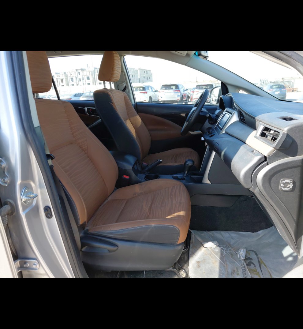 Toyota Innova STD 2022 image