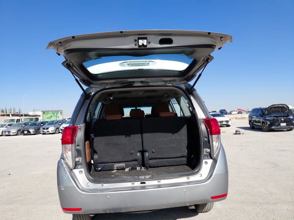 Toyota Innova STD 2022 image