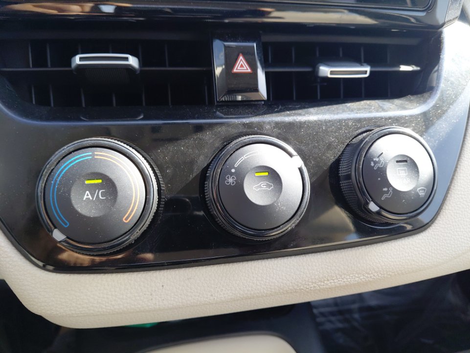 تويوتا كورولا XLI EXE M/R  2022 image