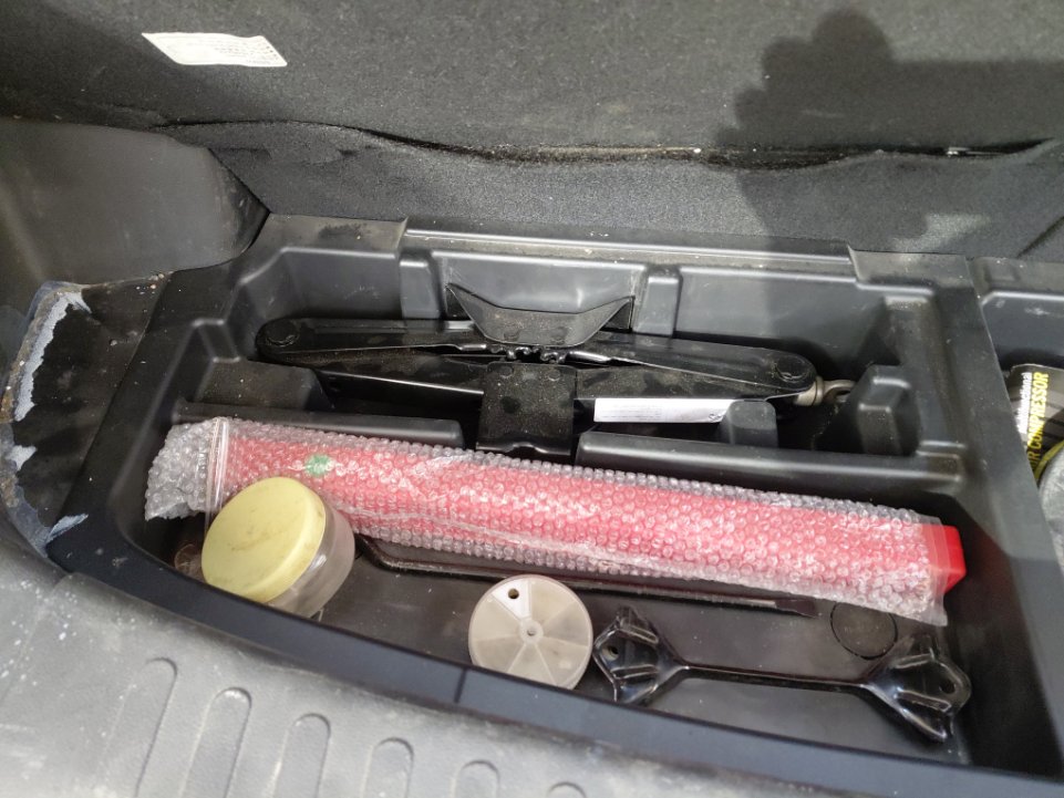 شفروليه كابتيفا LT SPORT 2023 image