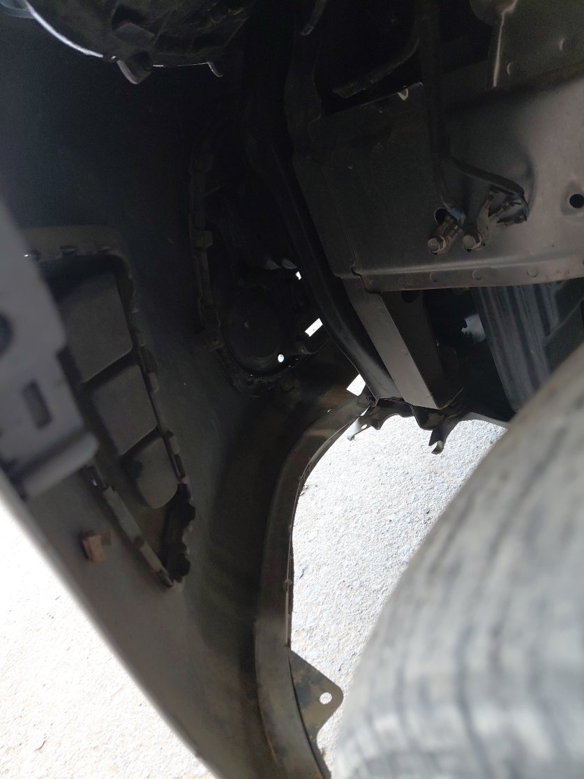 كيا بيجاس L 2024 image