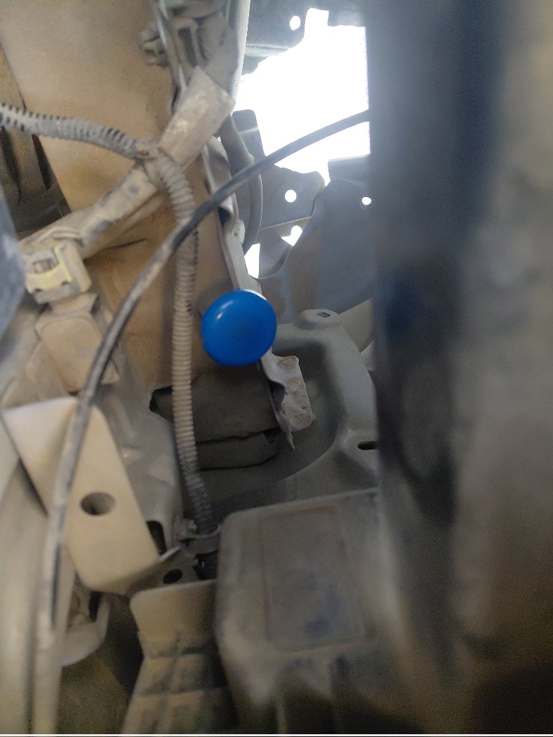 تويوتا يارس Y 2024 image