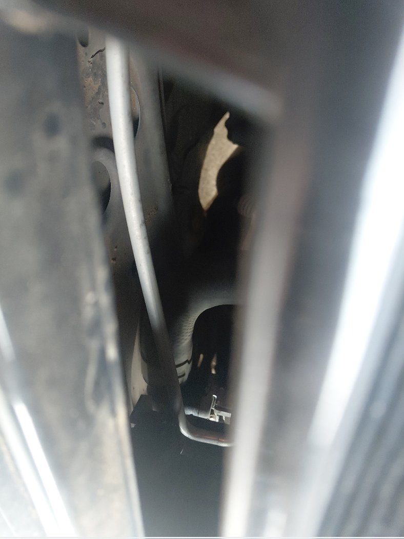 تويوتا يارس Y 2024 image