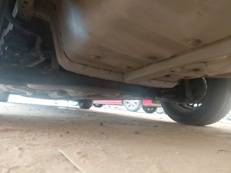 تويوتا يارس Y 2024 image