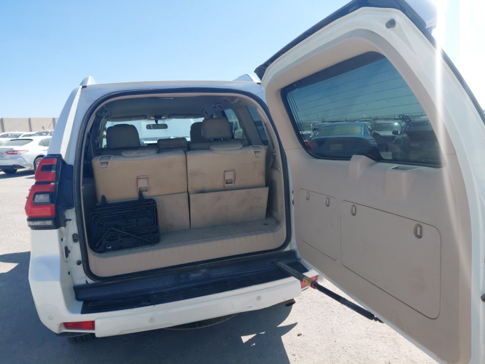 تويوتا برادو TXL1  2022 image