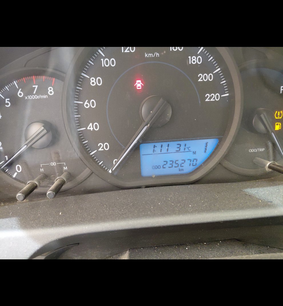 تويوتا يارس Y FLT 2022 image