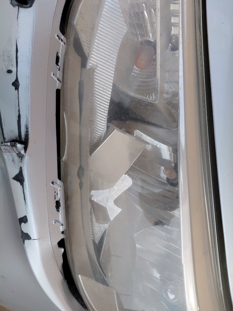 تويوتا يارس Y FLT 2022 image