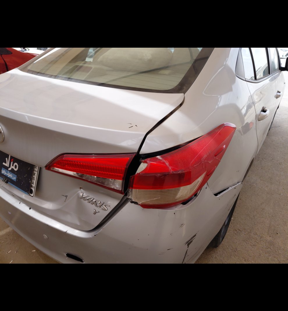 تويوتا يارس Y FLT 2022 image