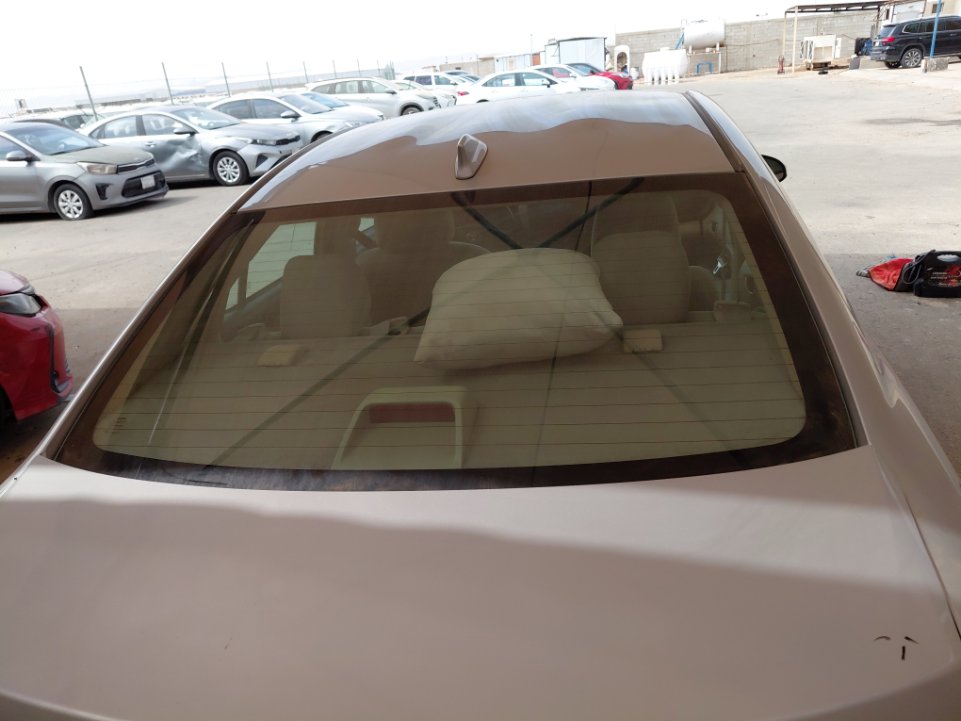 تويوتا يارس Y FLT 2022 image