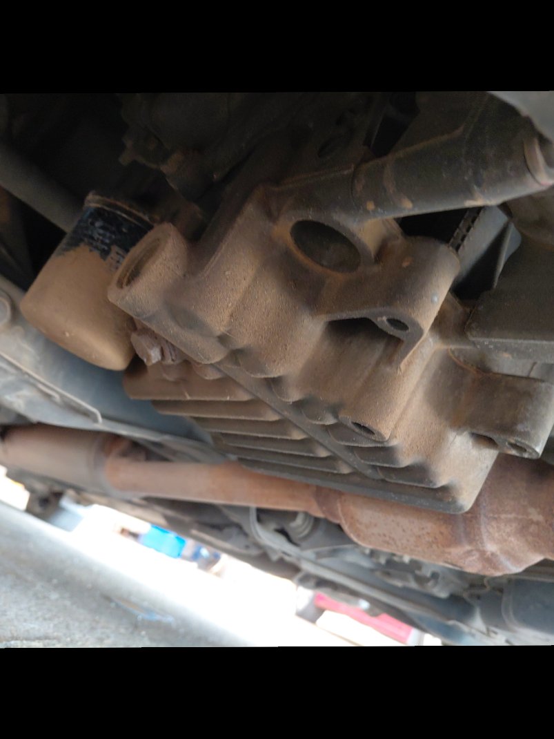 تويوتا يارس Y FLT 2022 image