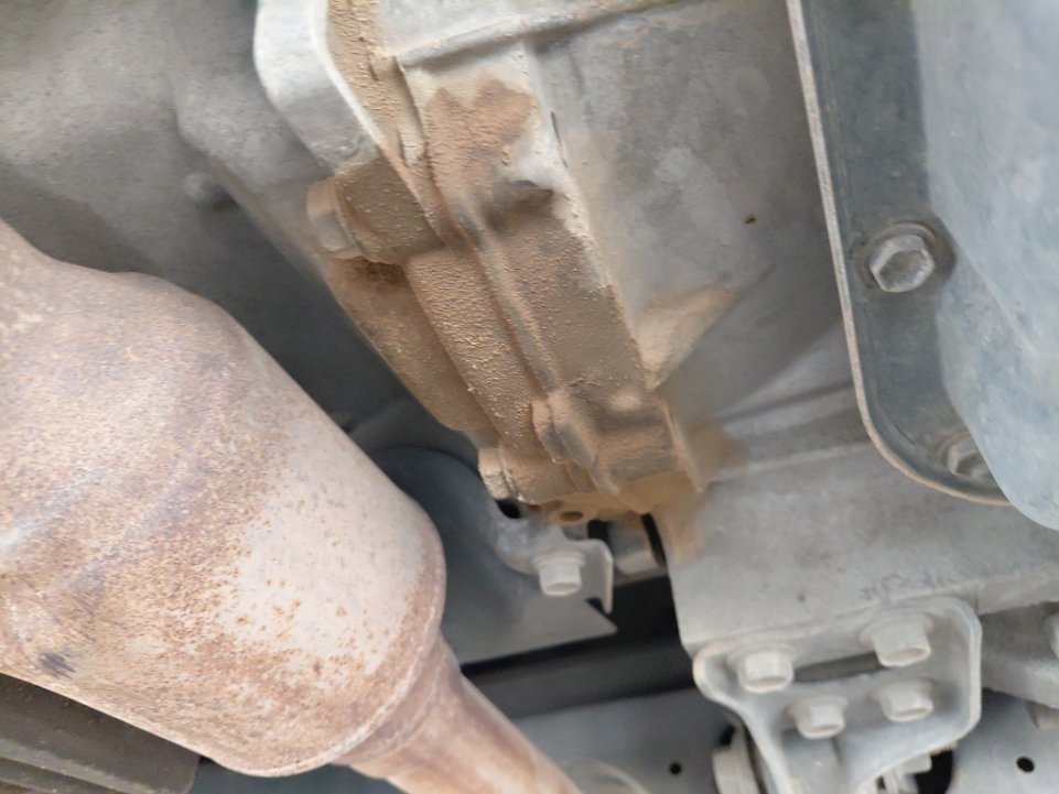 تويوتا يارس Y FLT 2022 image