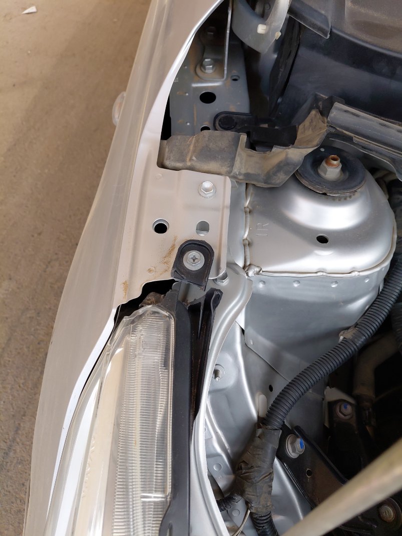 تويوتا يارس Y FLT 2022 image