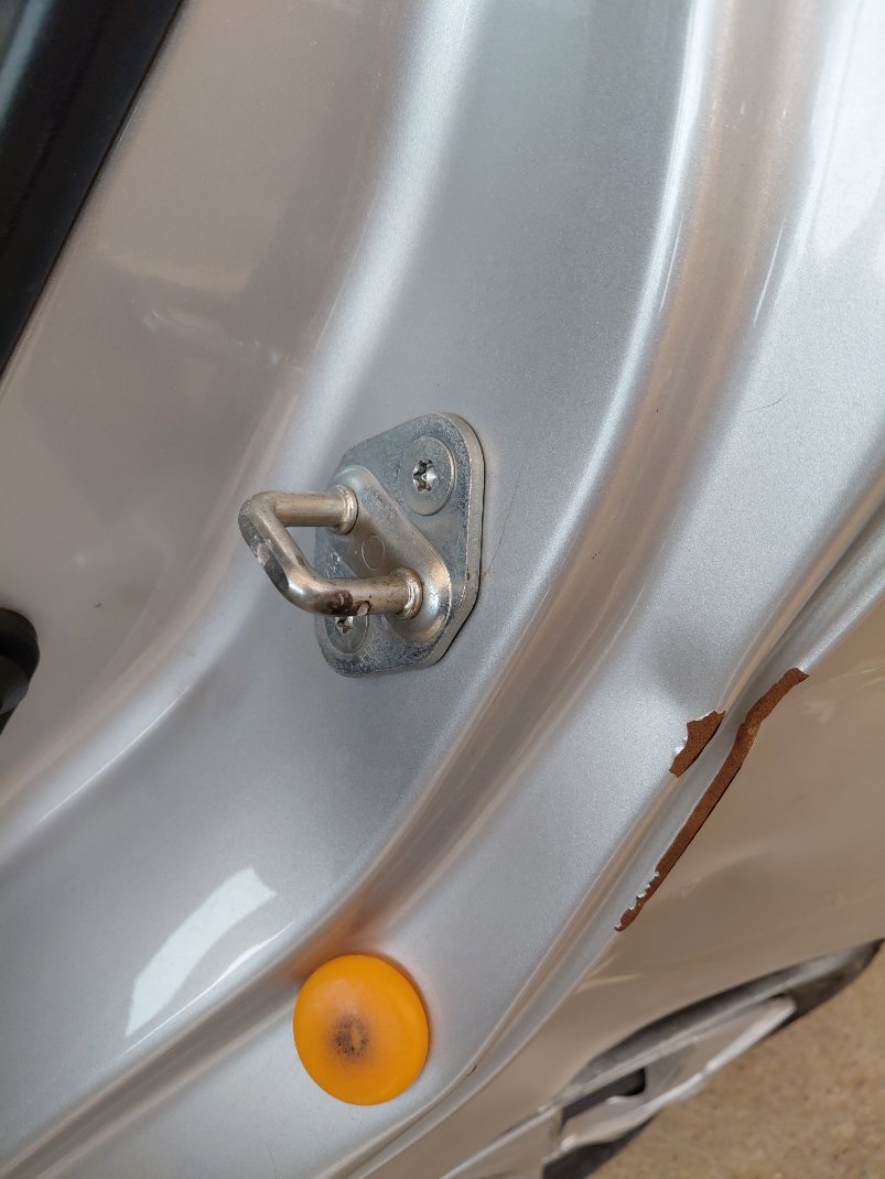 تويوتا يارس Y FLT 2022 image