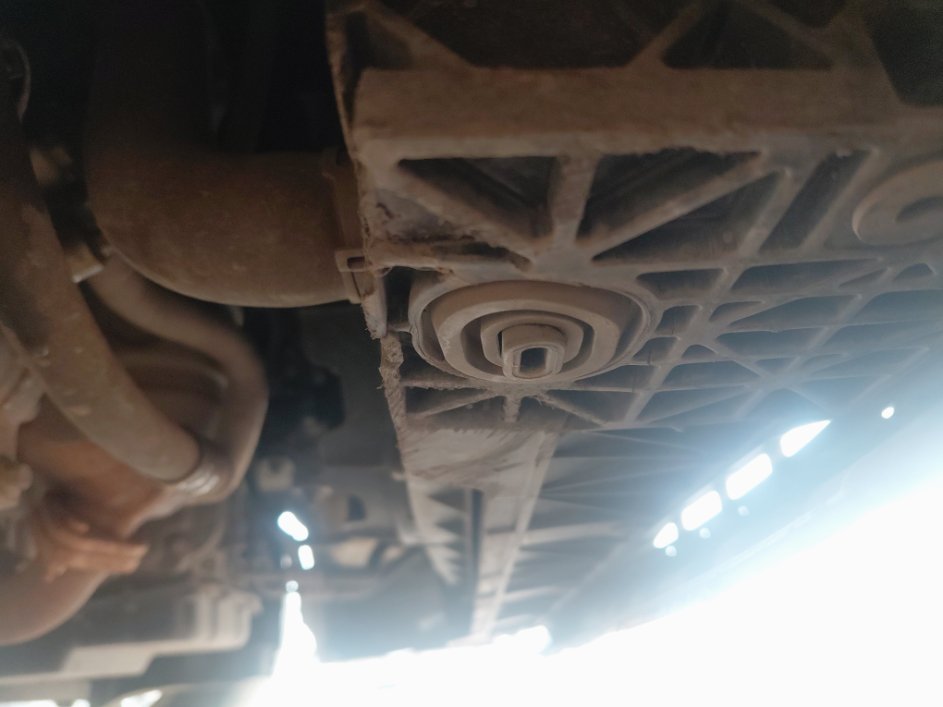 إم جي 5  2023 image