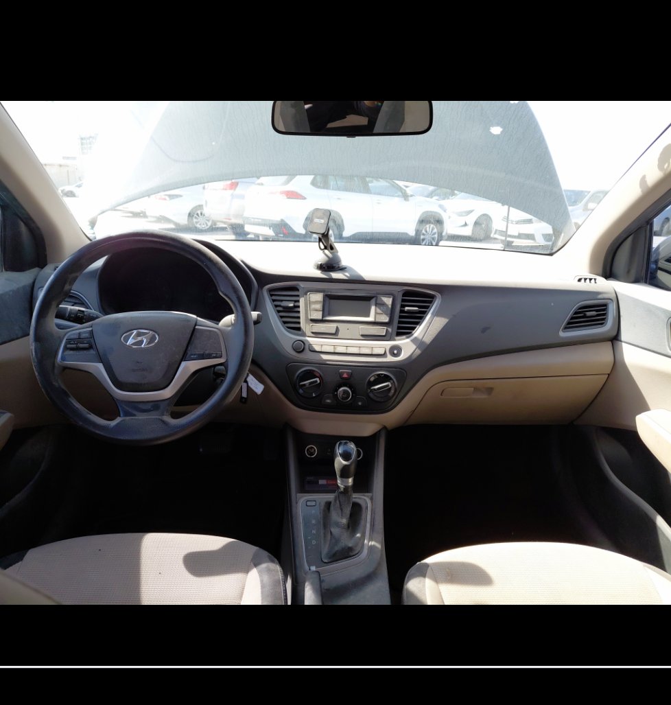 هيونداي أكسنت GL 2020 image