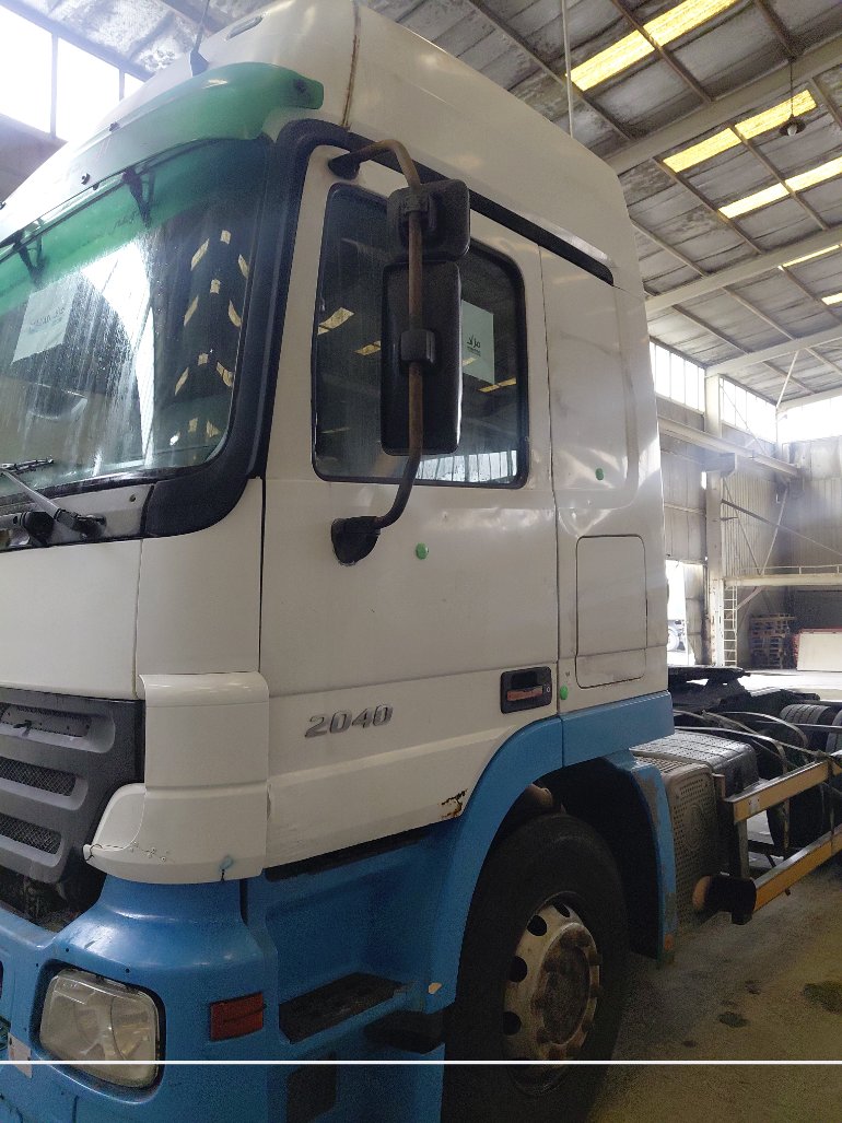 مرسيدس اكتروس 2040 -  2009 image