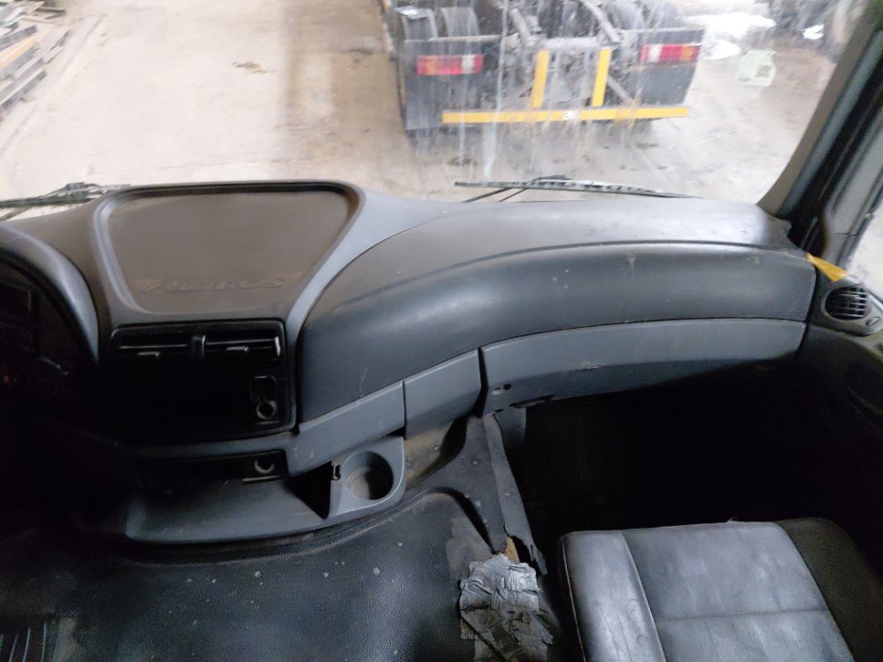 مرسيدس اكتروس  2040- 2009 image