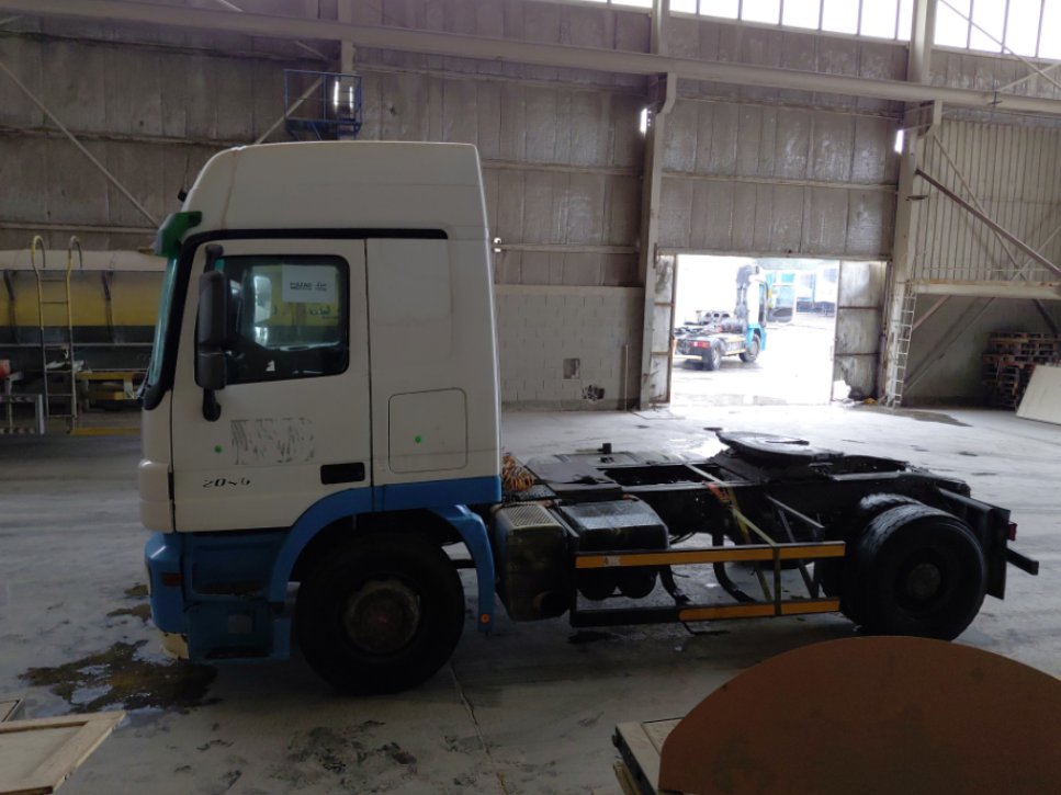 مرسيدس اكتروس  2040- 2009 image