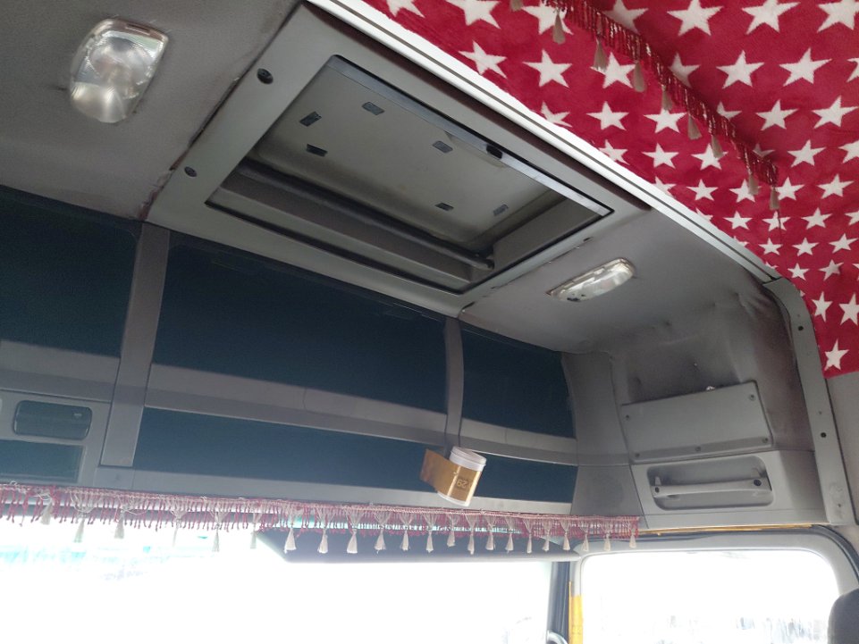 مرسيدس اكتروس 2040 -  2009 image