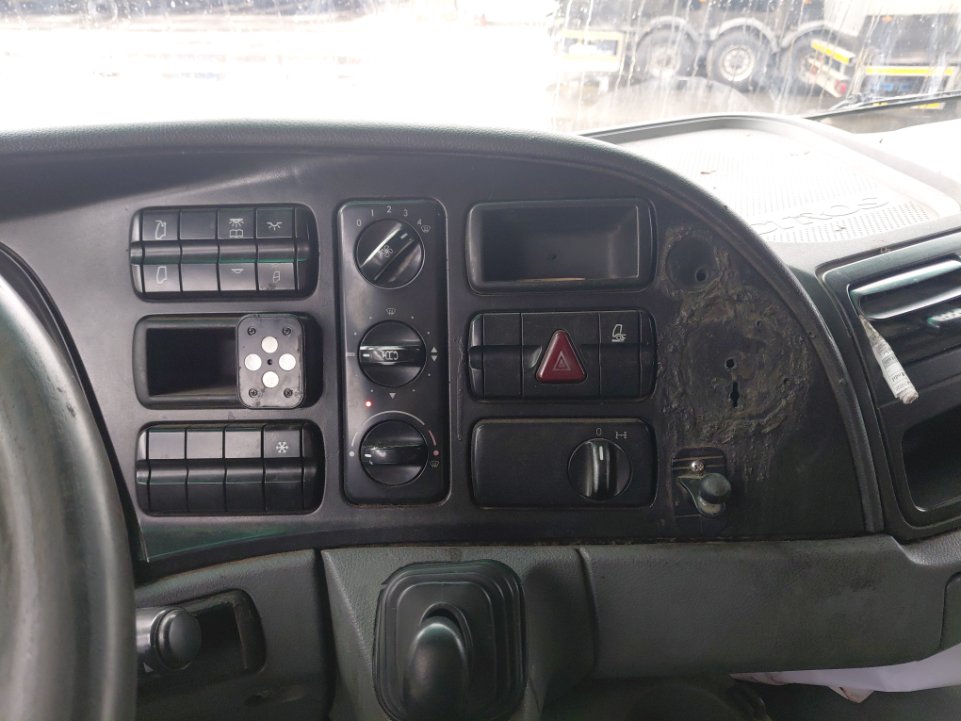 مرسيدس اكتروس 2040 -  2009 image