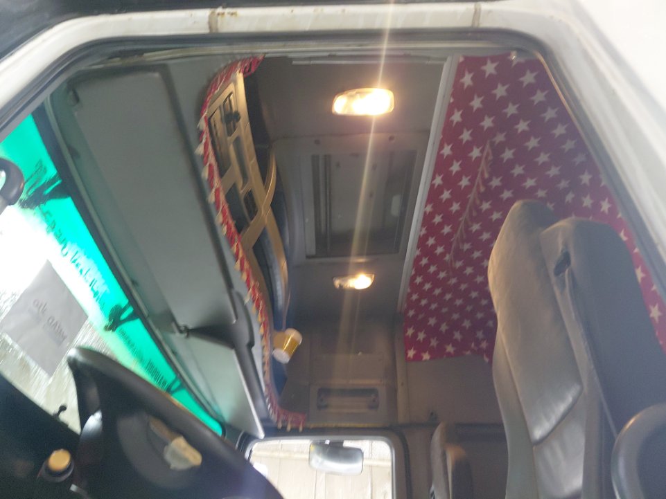 مرسيدس اكتروس 2040 -  2009 image