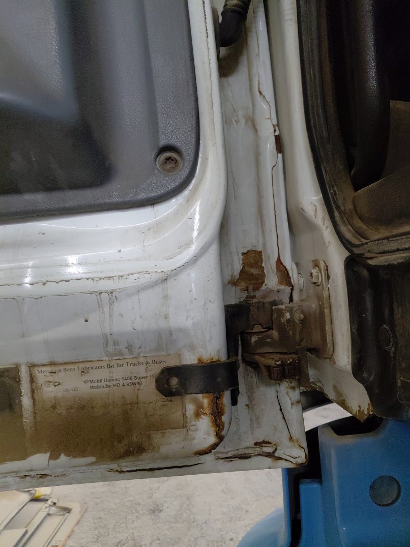 مرسيدس اكتروس  2040- 2009 image